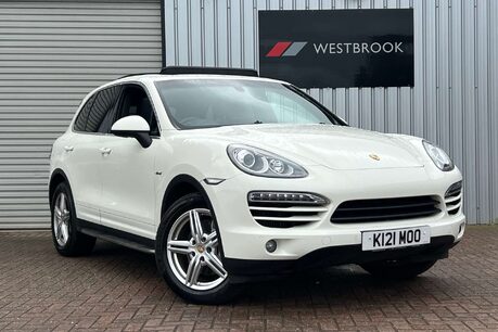 Porsche Cayenne 3.0 TD V6 SUV 5dr Diesel Tiptronic 4WD Euro 5 (s/s) (240 ps) 8