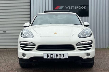 Porsche Cayenne 3.0 TD V6 SUV 5dr Diesel Tiptronic 4WD Euro 5 (s/s) (240 ps) 13