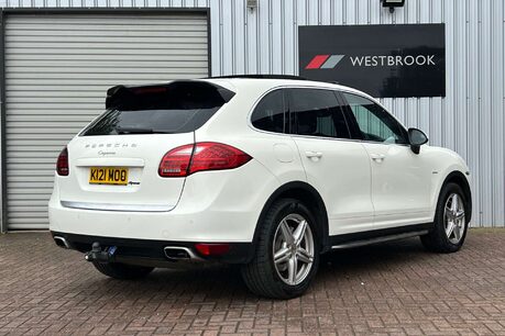 Porsche Cayenne 3.0 TD V6 SUV 5dr Diesel Tiptronic 4WD Euro 5 (s/s) (240 ps) 9