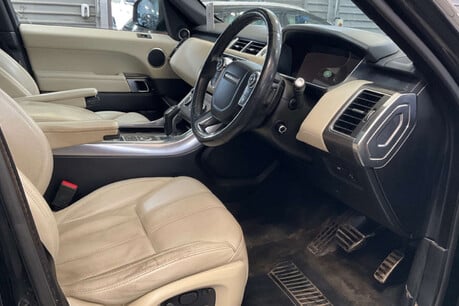 Land Rover Range Rover Sport 3.0 SD V6 HSE Auto 4WD Euro 5 (s/s) 5dr 5