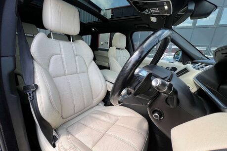 Land Rover Range Rover Sport 3.0 SD V6 HSE Auto 4WD Euro 5 (s/s) 5dr 23