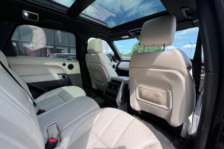 Land Rover Range Rover Sport 3.0 SD V6 HSE Auto 4WD Euro 5 (s/s) 5dr 30