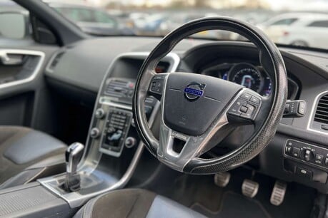 Volvo XC60 2.0 D4 R-Design Euro 6 (s/s) 5dr 9