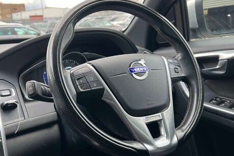 Volvo XC60 2.0 D4 R-Design Euro 6 (s/s) 5dr 12