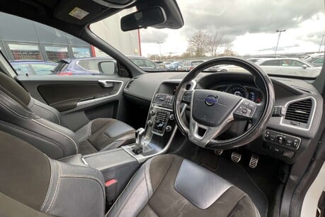 Volvo XC60 2.0 D4 R-Design Euro 6 (s/s) 5dr 15