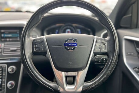 Volvo XC60 2.0 D4 R-Design Euro 6 (s/s) 5dr 47