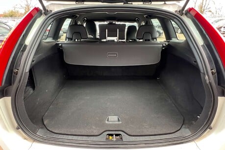 Volvo XC60 2.0 D4 R-Design Euro 6 (s/s) 5dr 53