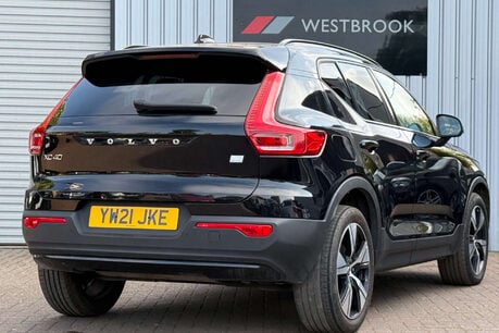 Volvo XC40 1.5h T4 Recharge 10.7kWh R-Design Auto Euro 6 (s/s) 5dr 19
