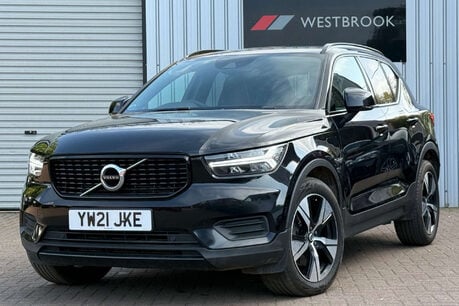 Volvo XC40 1.5h T4 Recharge 10.7kWh R-Design Auto Euro 6 (s/s) 5dr 32