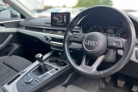 Audi A4 2.0 TDI ultra Sport Estate 5dr Diesel Manual Euro 6 (s/s) (150 ps) 19