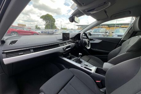 Audi A4 2.0 TDI ultra Sport Estate 5dr Diesel Manual Euro 6 (s/s) (150 ps) 31
