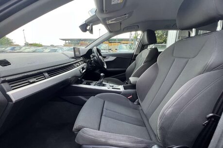 Audi A4 2.0 TDI ultra Sport Estate 5dr Diesel Manual Euro 6 (s/s) (150 ps) 30