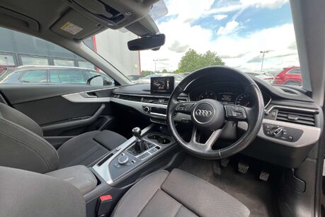 Audi A4 2.0 TDI ultra Sport Estate 5dr Diesel Manual Euro 6 (s/s) (150 ps) 18