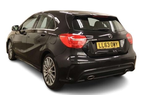 Mercedes-Benz A Class 1.8 A200 CDI AMG Sport Hatchback 5dr Diesel Manual Euro 5 (s/s) (136 ps) 3