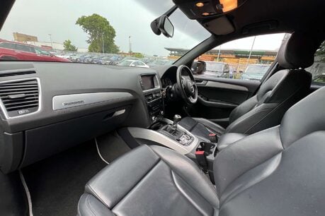 Audi Q5 2.0 TDI S line Plus SUV 5dr Diesel Manual quattro Euro 5 (s/s) (177 ps) 29