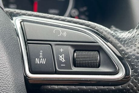 Audi Q5 2.0 TDI S line Plus SUV 5dr Diesel Manual quattro Euro 5 (s/s) (177 ps) 54