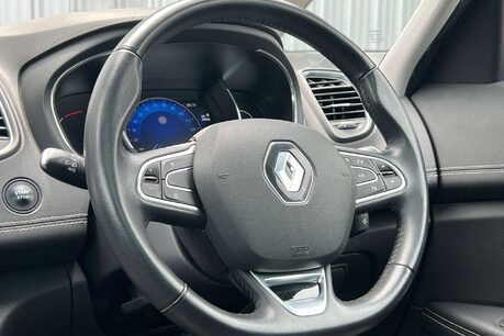 Renault Scenic 1.5 dCi Dynamique S Nav MPV 5dr Diesel Manual Euro 6 (s/s) (110 ps) 17