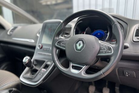 Renault Scenic 1.5 dCi Dynamique S Nav MPV 5dr Diesel Manual Euro 6 (s/s) (110 ps) 19