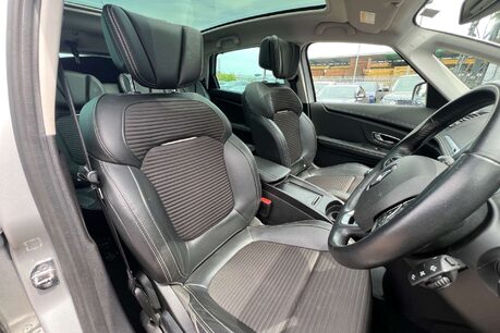 Renault Scenic 1.5 dCi Dynamique S Nav MPV 5dr Diesel Manual Euro 6 (s/s) (110 ps) 21