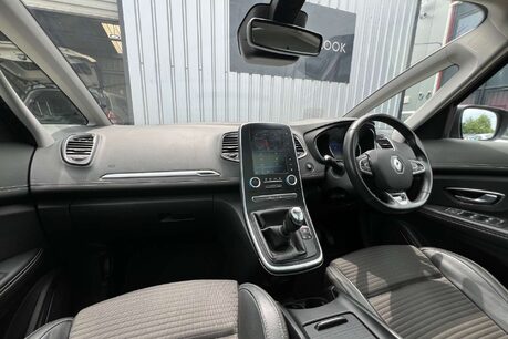 Renault Scenic 1.5 dCi Dynamique S Nav MPV 5dr Diesel Manual Euro 6 (s/s) (110 ps) 32
