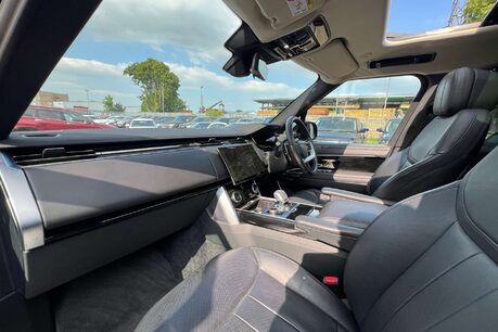 Land Rover Range Rover 3.0 D350 MHEV HSE SUV 5dr Diesel Auto 4WD Euro 6 (s/s) (350 ps) 33
