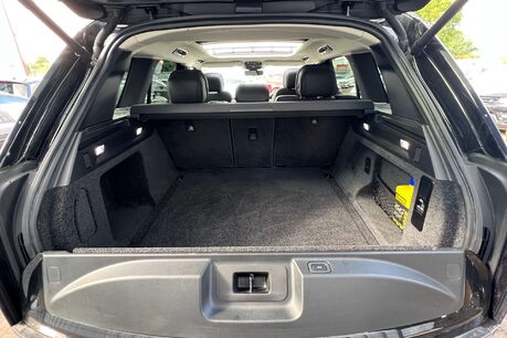 Land Rover Range Rover 3.0 D350 MHEV HSE SUV 5dr Diesel Auto 4WD Euro 6 (s/s) (350 ps) 79