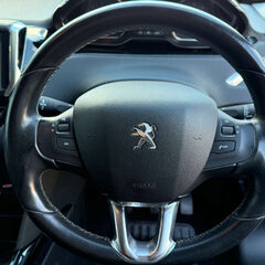 Peugeot 2008 1.2 PureTech Allure SUV 5dr Petrol Manual Euro 6 (82 ps) 6