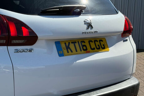Peugeot 2008 1.2 PureTech Allure SUV 5dr Petrol Manual Euro 6 (82 ps) 23
