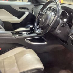 Jaguar F-Pace 2.0 D180 R-Sport SUV 5dr Diesel Manual Euro 6 (s/s) (180 ps) 7