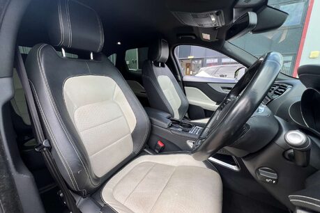 Jaguar F-Pace 2.0 D180 R-Sport SUV 5dr Diesel Manual Euro 6 (s/s) (180 ps) 21