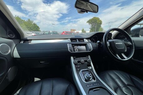 Land Rover Range Rover Evoque 2.2 SD4 Pure Tech SUV 5dr Diesel Auto 4WD Euro 5 (s/s) (190 ps) 33