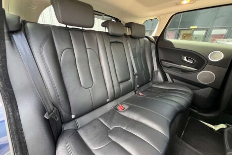 Land Rover Range Rover Evoque 2.2 SD4 Pure Tech SUV 5dr Diesel Auto 4WD Euro 5 (s/s) (190 ps) 23
