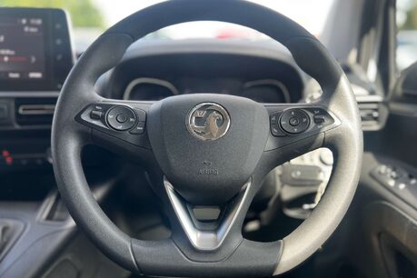 Vauxhall Combo Life 1.5 Turbo D BlueInjection Energy (7ST) MPV 5dr Diesel Manual Euro 6 (s/s) ( 50