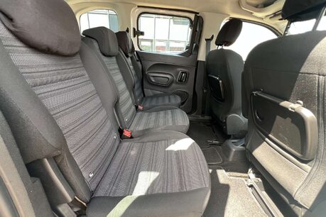 Vauxhall Combo Life 1.5 Turbo D BlueInjection Energy (7ST) MPV 5dr Diesel Manual Euro 6 (s/s) ( 24