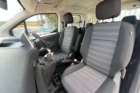 Vauxhall Combo Life 1.5 Turbo D BlueInjection Energy (7ST) MPV 5dr Diesel Manual Euro 6 (s/s) ( 29
