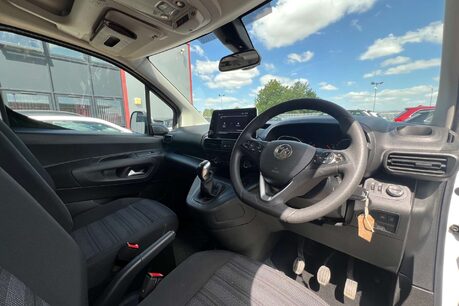 Vauxhall Combo Life 1.5 Turbo D BlueInjection Energy (7ST) MPV 5dr Diesel Manual Euro 6 (s/s) ( 18