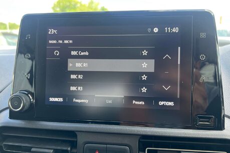 Vauxhall Combo Life 1.5 Turbo D BlueInjection Energy (7ST) MPV 5dr Diesel Manual Euro 6 (s/s) ( 40