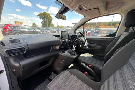 Vauxhall Combo Life 1.5 Turbo D BlueInjection Energy (7ST) MPV 5dr Diesel Manual Euro 6 (s/s) ( 31