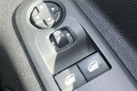 Vauxhall Combo Life 1.5 Turbo D BlueInjection Energy (7ST) MPV 5dr Diesel Manual Euro 6 (s/s) ( 57