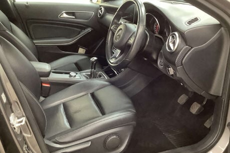 Mercedes-Benz A Class 1.5 A180d Sport Hatchback 5dr Diesel Manual Euro 6 (s/s) (109 ps) 6