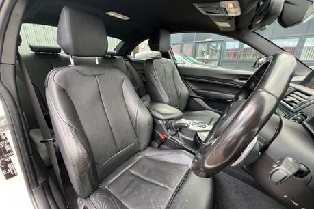 BMW 2 Series 3.0 M235i Auto Euro 6 (s/s) 2dr 21