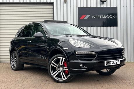Porsche Cayenne 3.0 TD V6 SUV 5dr Diesel Tiptronic 4WD Euro 5 (s/s) (240 ps) 6