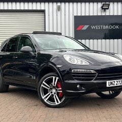 Porsche Cayenne 3.0 TD V6 SUV 5dr Diesel Tiptronic 4WD Euro 5 (s/s) (240 ps) 6