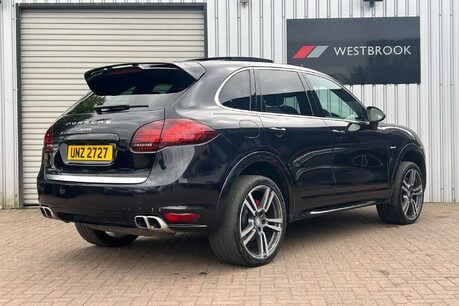 Porsche Cayenne 3.0 TD V6 SUV 5dr Diesel Tiptronic 4WD Euro 5 (s/s) (240 ps) 7