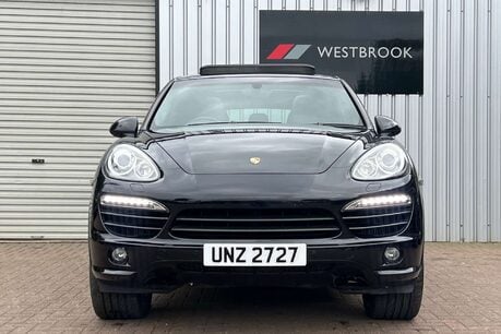 Porsche Cayenne 3.0 TD V6 SUV 5dr Diesel Tiptronic 4WD Euro 5 (s/s) (240 ps) 9