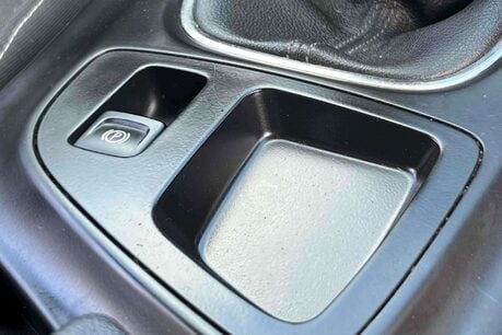 Vauxhall Insignia 2.0 CDTi ecoFLEX SRi Euro 5 5dr 21