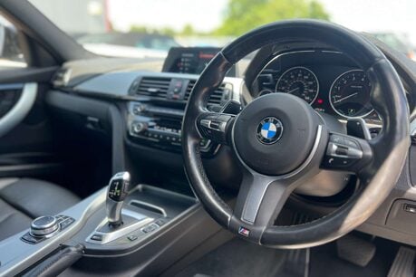 BMW 3 Series 2.0 330e 7.6kWh M Sport Saloon 4dr Petrol Plug-in Hybrid Auto Euro 6 (s/s)  17