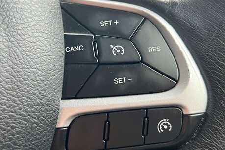 Jeep Renegade 2.0 MultiJetII Trailhawk SUV 5dr Diesel Auto 4WD Euro 6 (s/s) (170 ps) 54