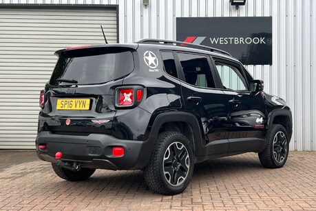 Jeep Renegade 2.0 MultiJetII Trailhawk SUV 5dr Diesel Auto 4WD Euro 6 (s/s) (170 ps) 9
