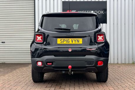 Jeep Renegade 2.0 MultiJetII Trailhawk SUV 5dr Diesel Auto 4WD Euro 6 (s/s) (170 ps) 10